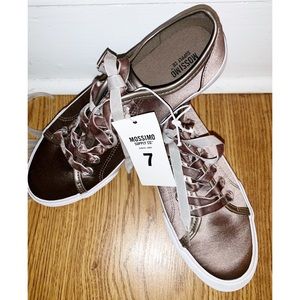 ✨NWT Mossimo Supply Co. Gold Satin Sneakers Size 7